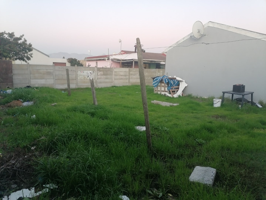 2 Bedroom Property for Sale in Eersterivier South Western Cape